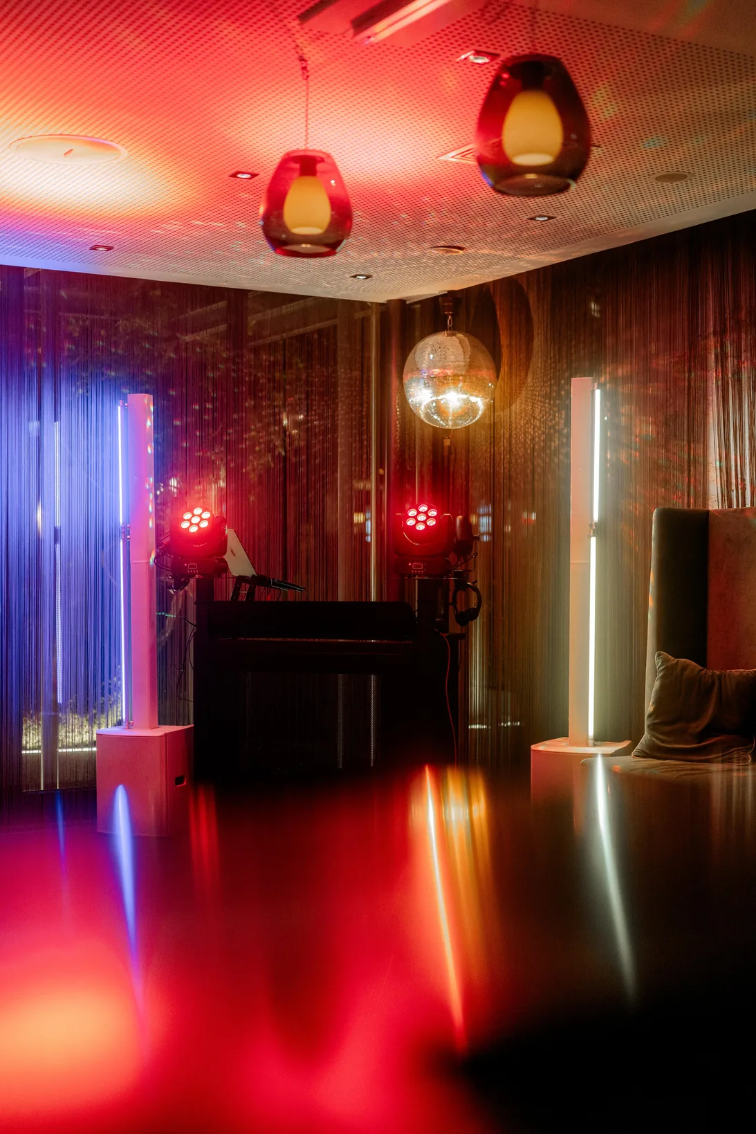 Stimmungsvolle Event-Location im warmen Abendlicht